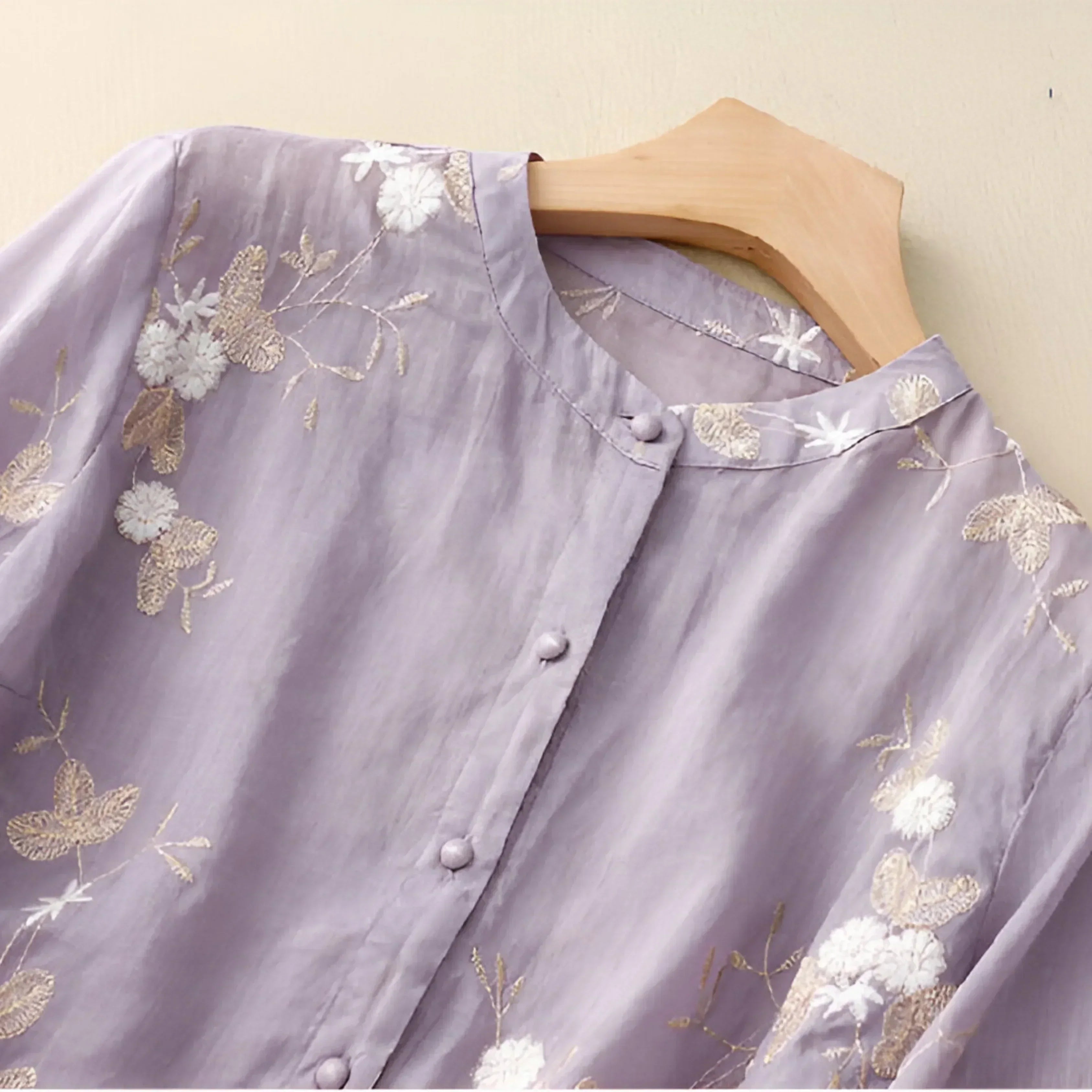 EVOQUE™ | EMBROIDERED CHIFFON BLOUSE