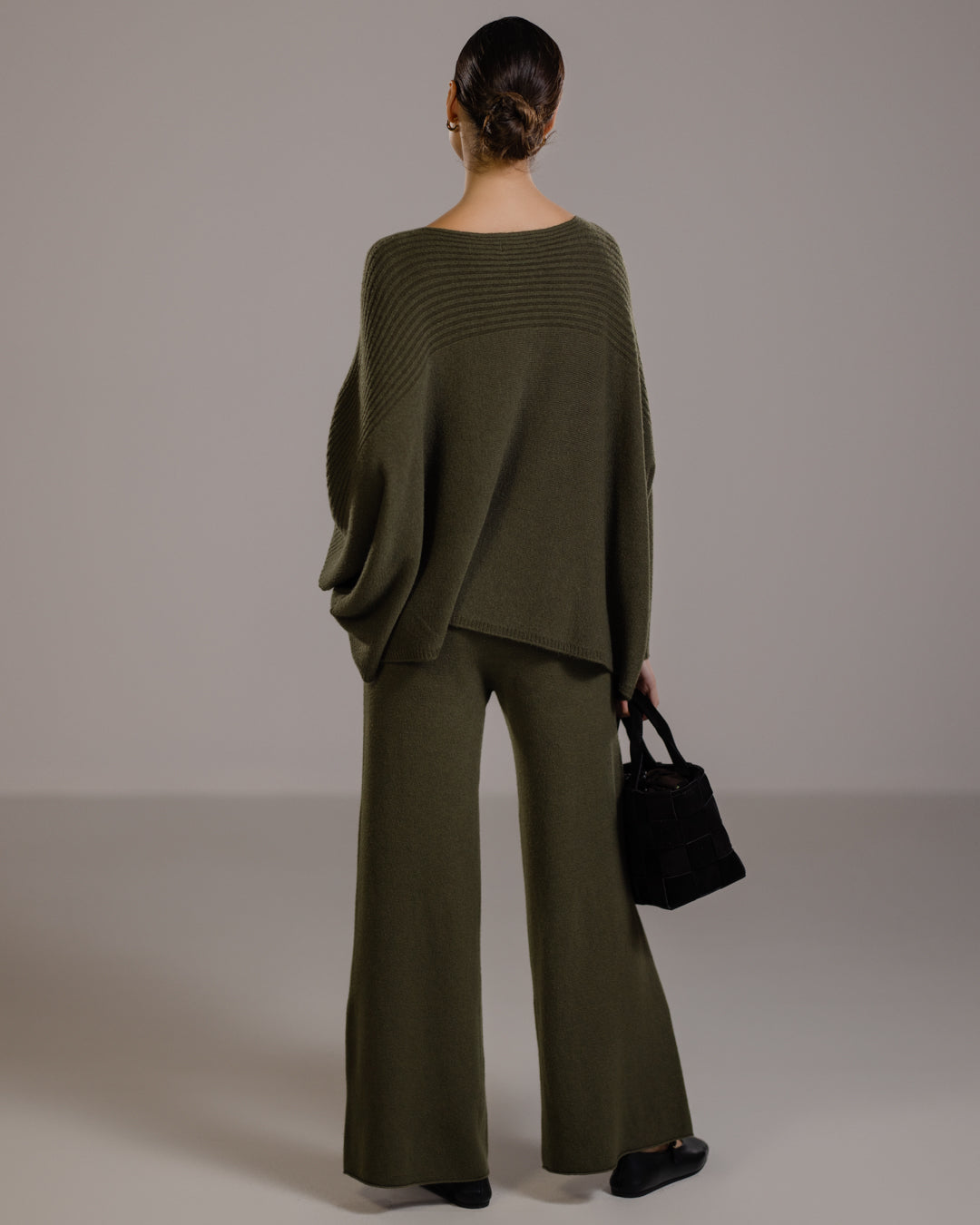 EVOQUE™ | ELEGANT KNITWEAR SET