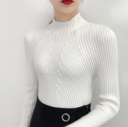 EVOQUE™ | ELEGANT RIBBED KNIT TOP