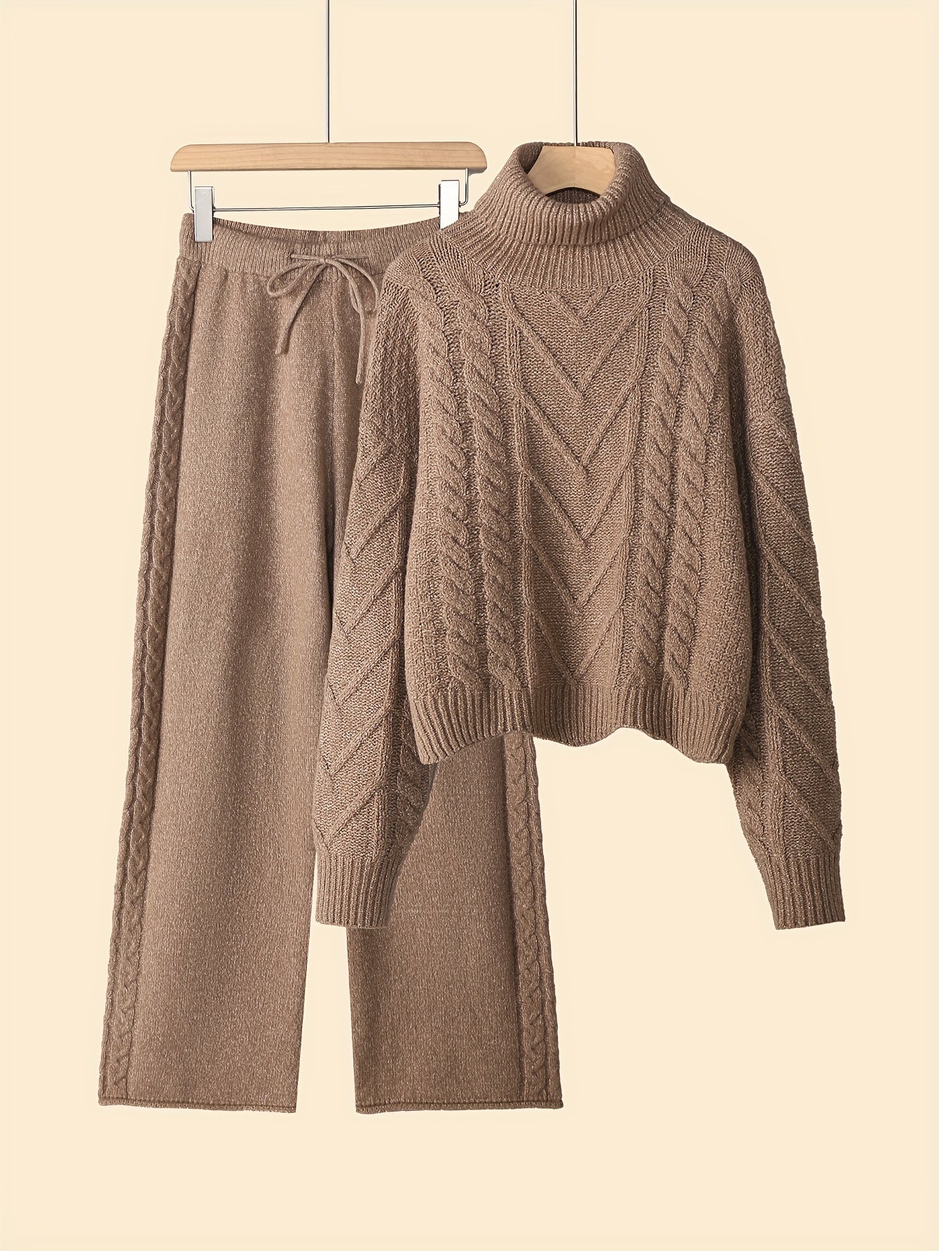 EVOQUE™ | CHUNKY KNIT TURTLENECK LOUNGE SET